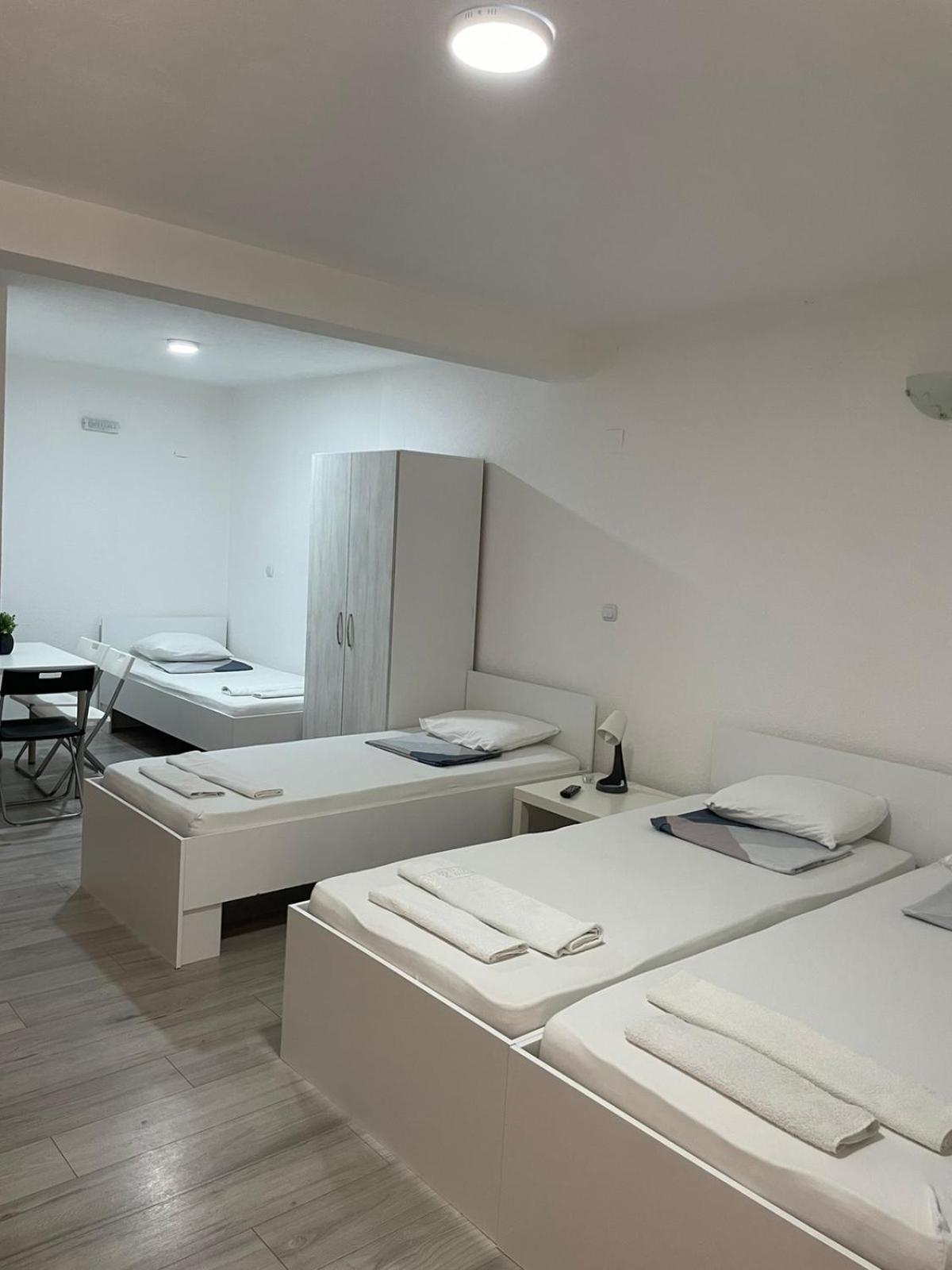 Tiki Apartments Gyevgyelija Kültér fotó