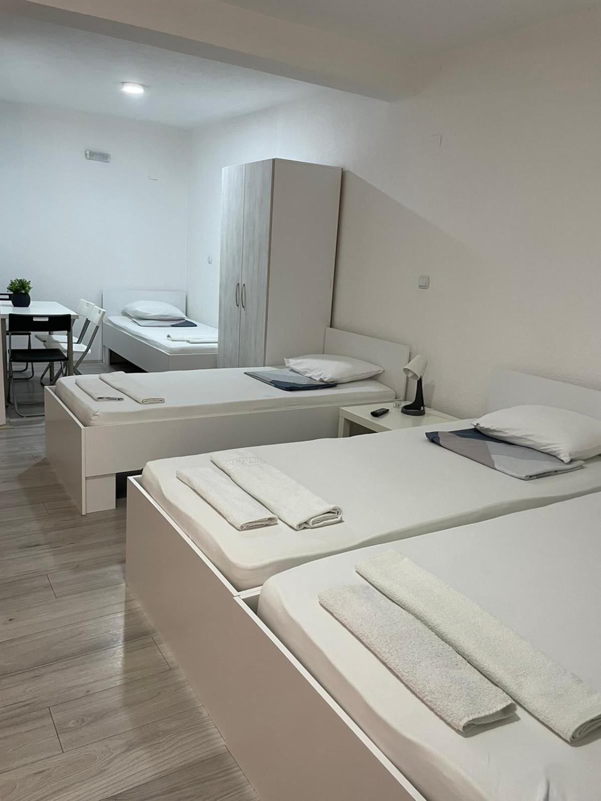 Tiki Apartments Gyevgyelija Kültér fotó