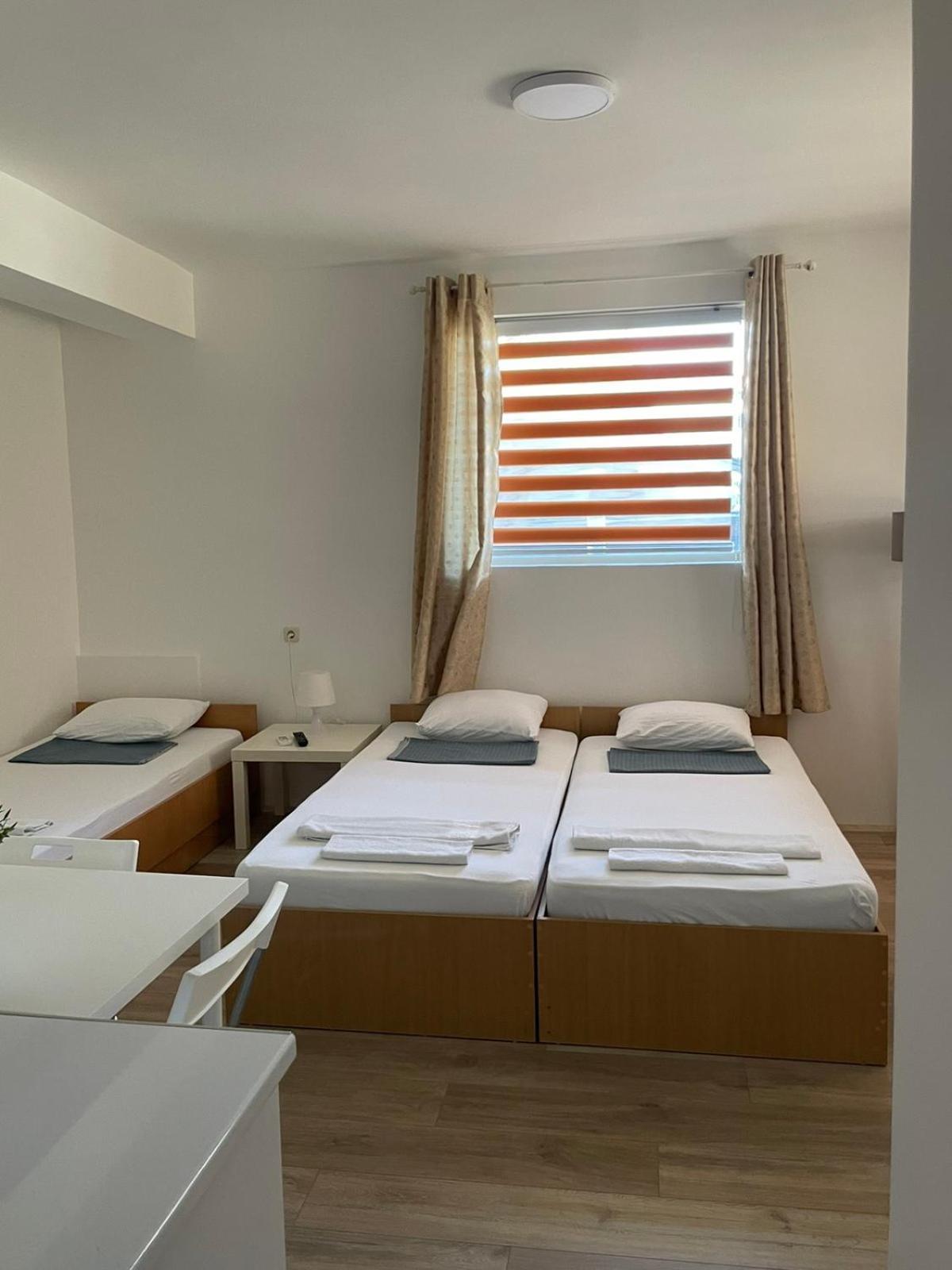 Tiki Apartments Gyevgyelija Szoba fotó